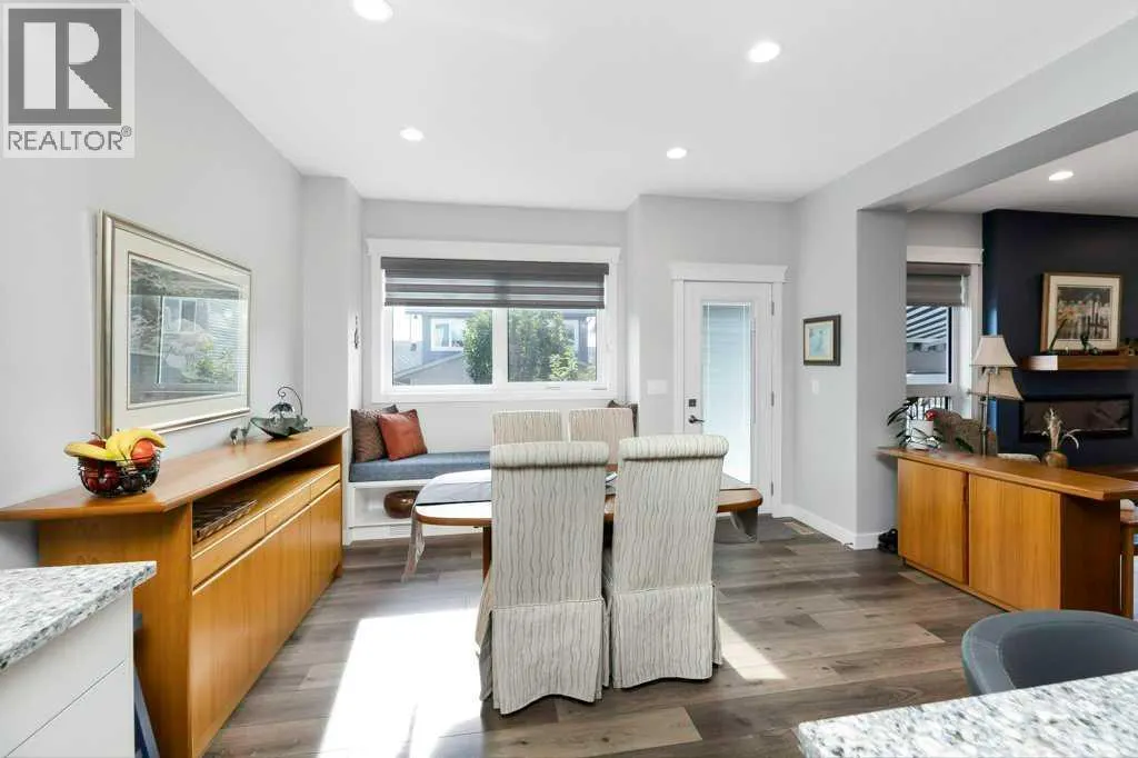 15 Eaton Crescent