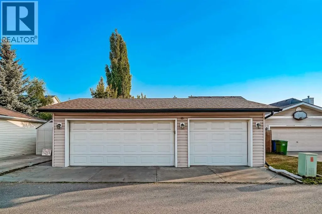 19 Inverness Boulevard SE
