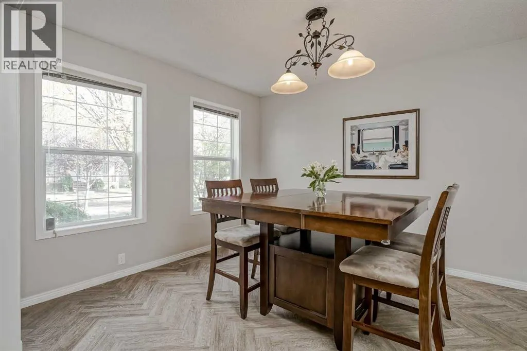 19 Inverness Boulevard SE