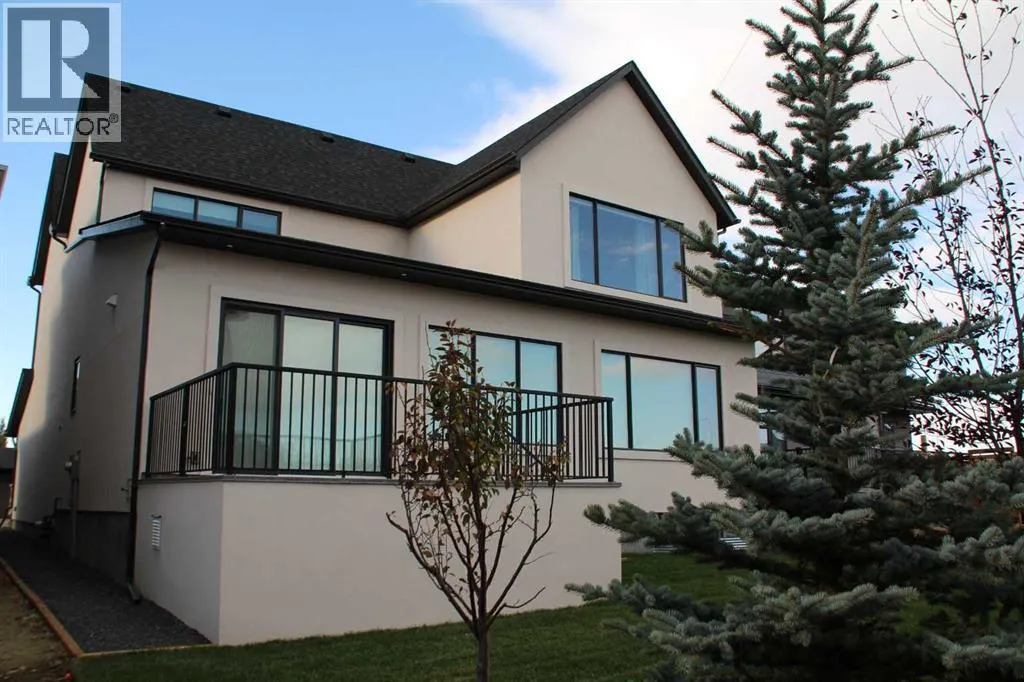 8 Rockcliff Hill NW