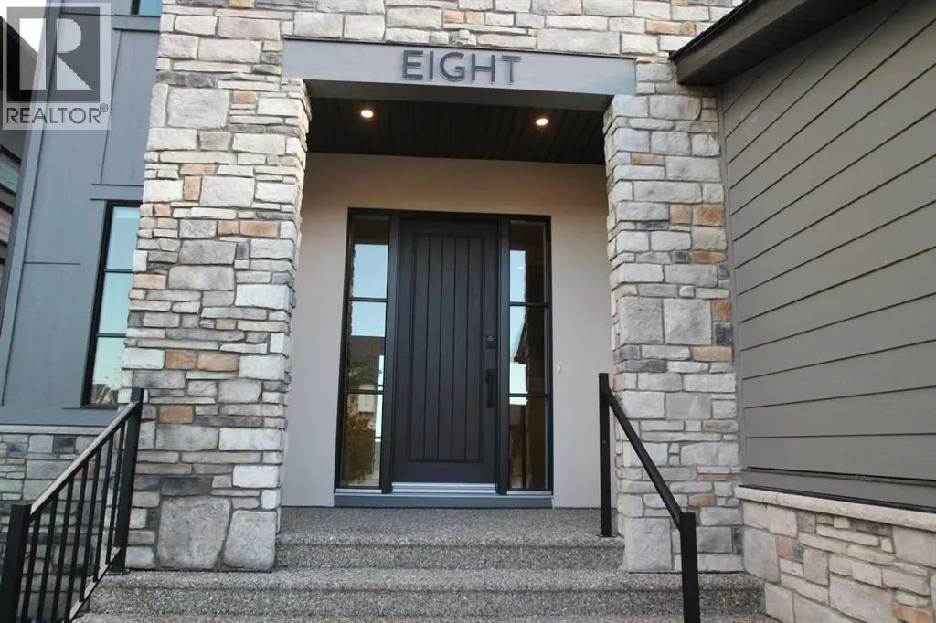 8 Rockcliff Hill NW
