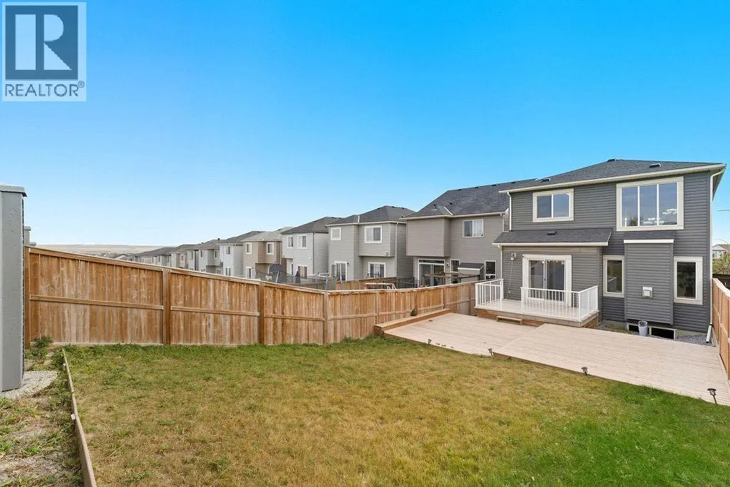 240 Nolanhurst Crescent NW