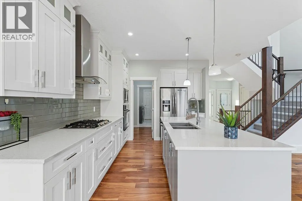 240 Nolanhurst Crescent NW
