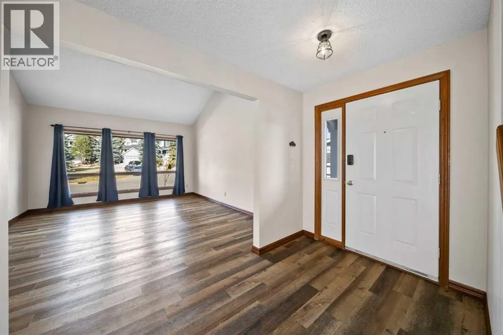 36 Strathlorne Crescent SW