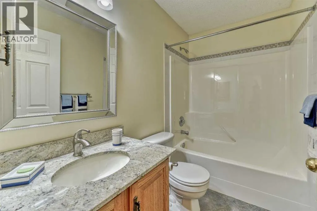7 Scotia Landing NW