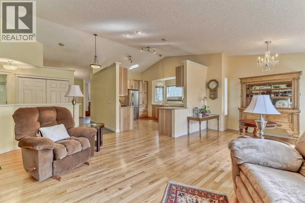 7 Scotia Landing NW