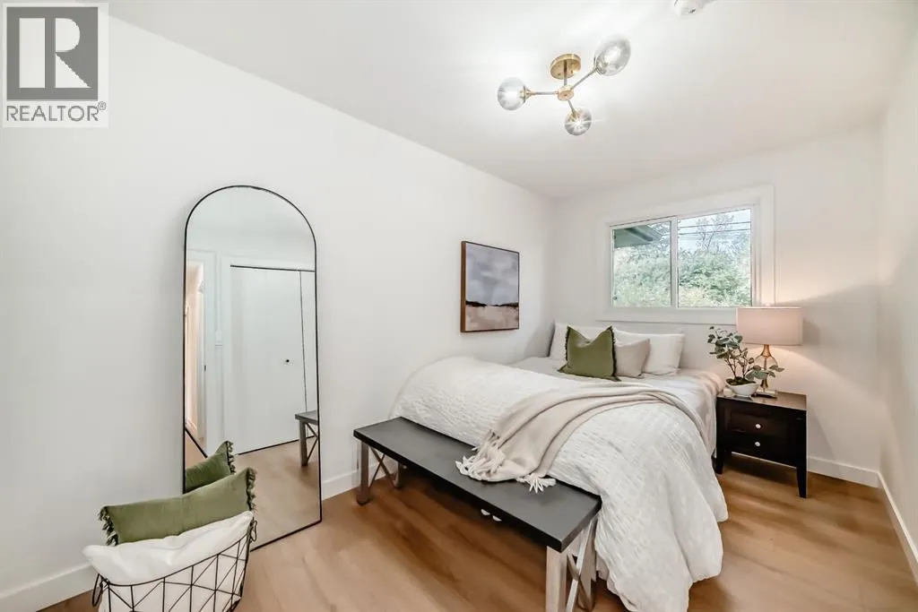 26 Dalgetty Place NW