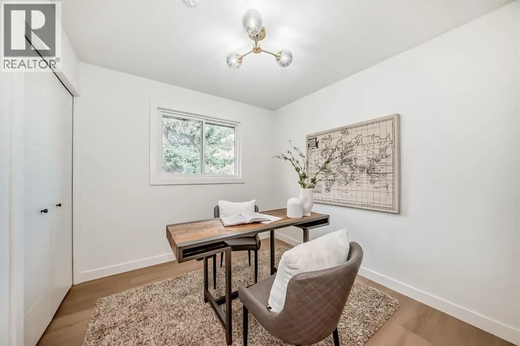 26 Dalgetty Place NW