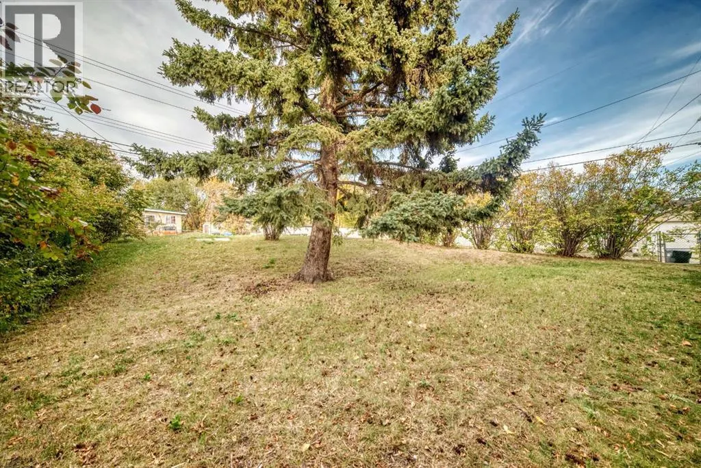 26 Dalgetty Place NW