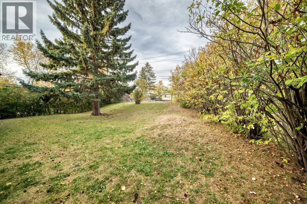 26 Dalgetty Place NW