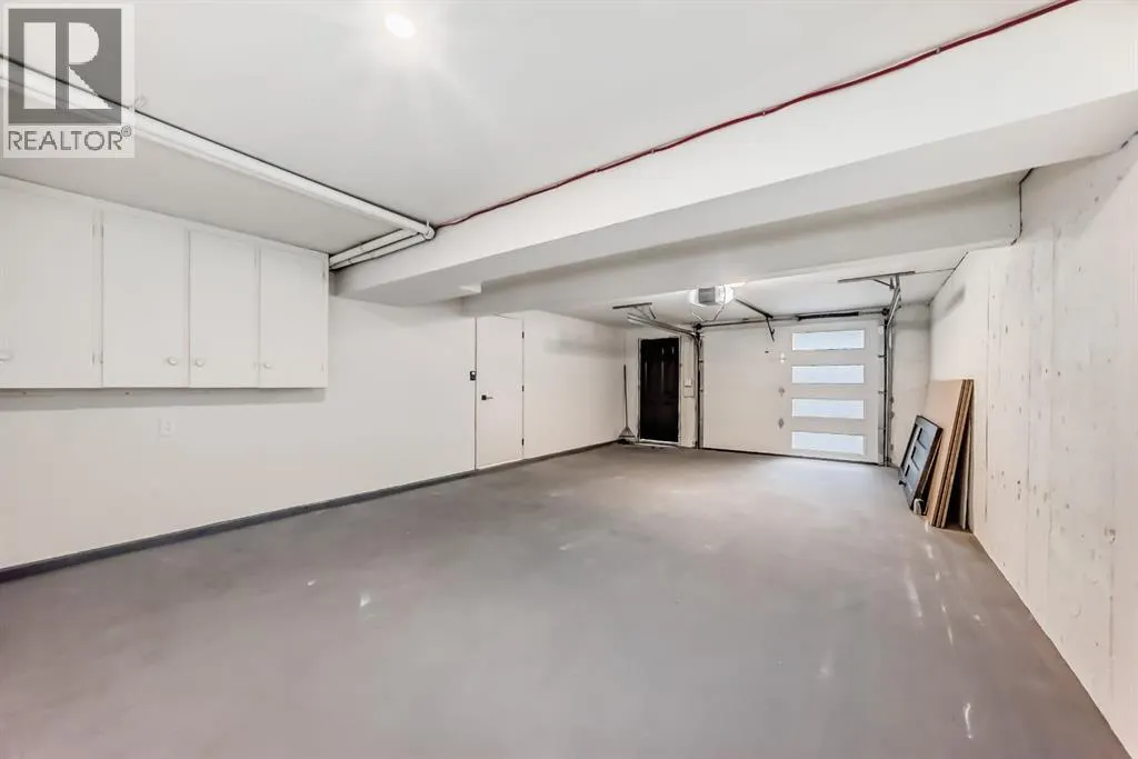 26 Dalgetty Place NW