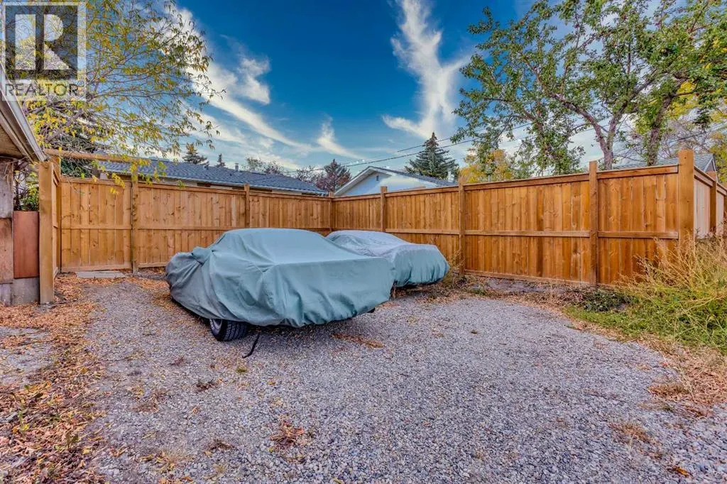 119 Maranda Close NE