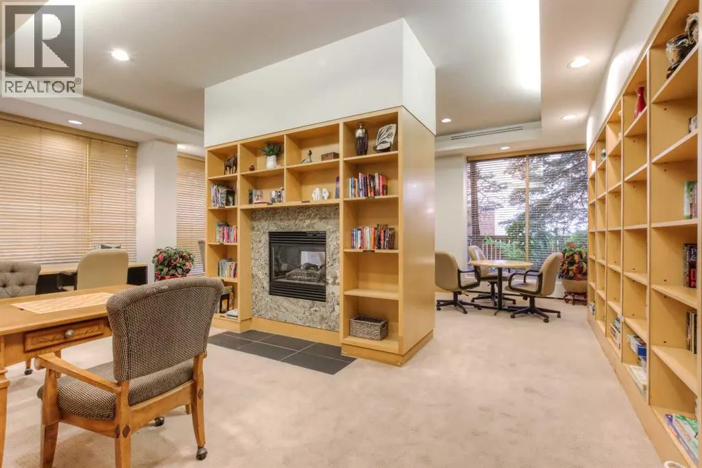 804, 4603 Varsity Drive NW