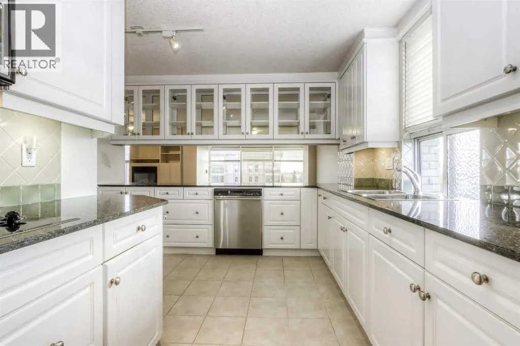804, 4603 Varsity Drive NW