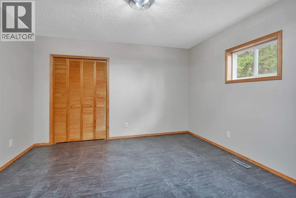 390055 Range Road 7-0