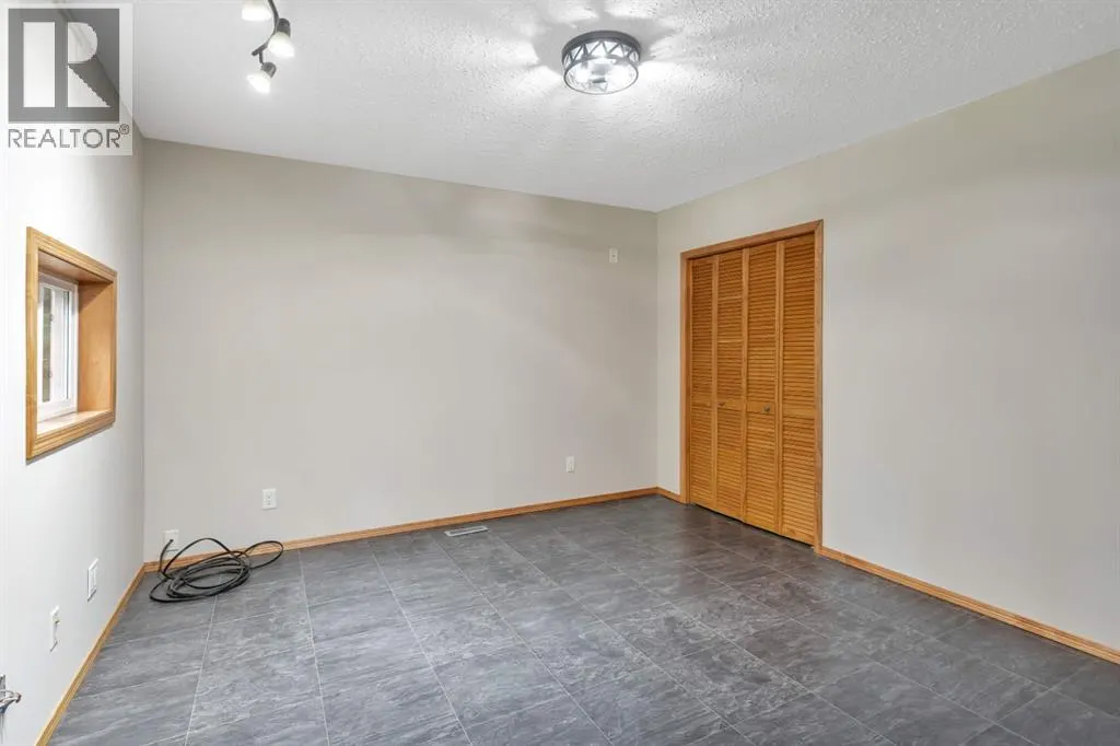 390055 Range Road 7-0