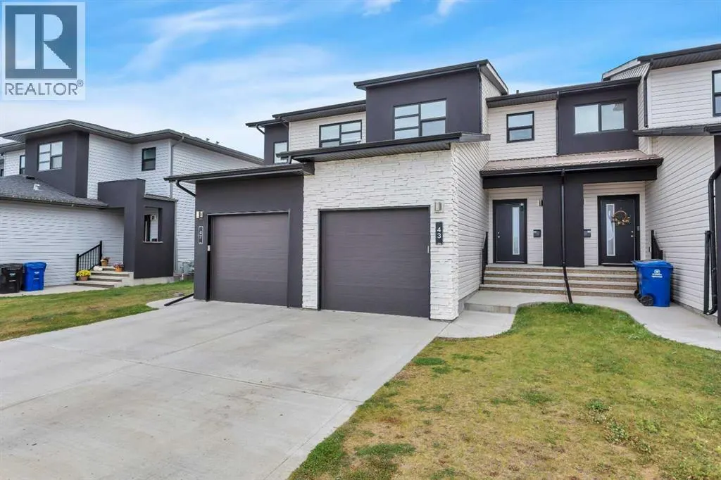 43 Palmer Circle