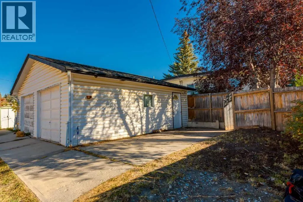 263 Silver Mead Close NW