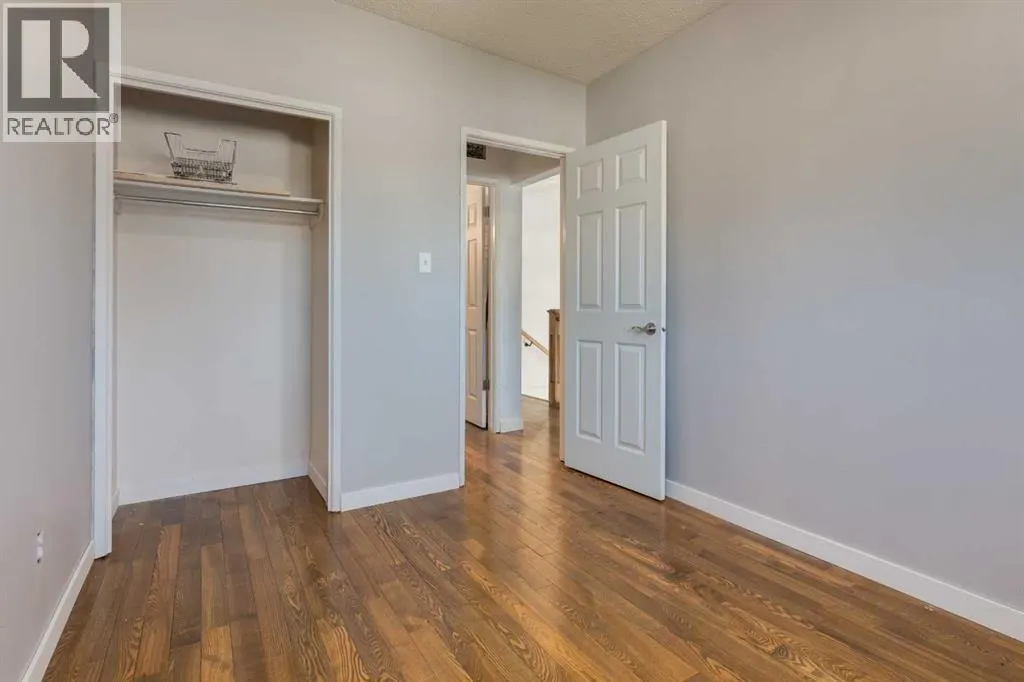 263 Silver Mead Close NW
