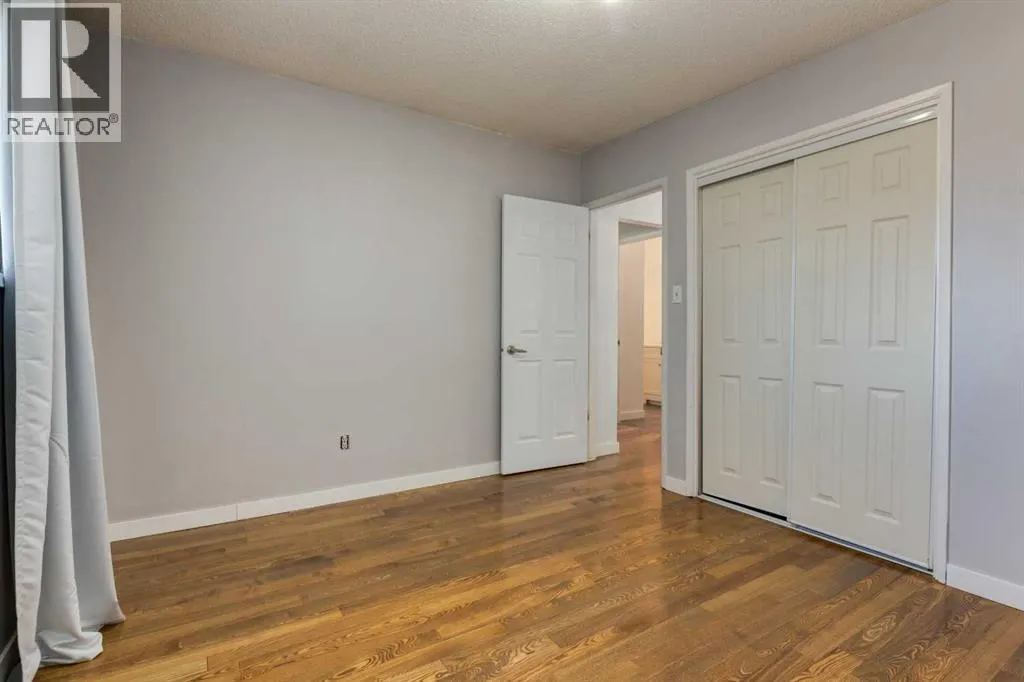 263 Silver Mead Close NW
