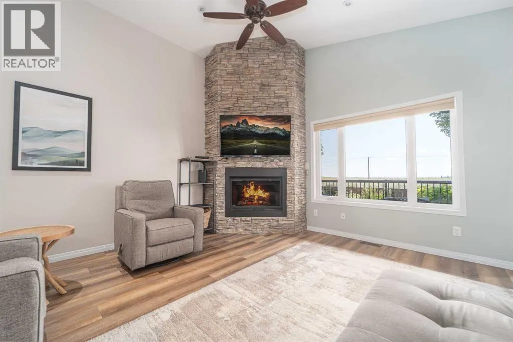 227 Mt Sundial Court W