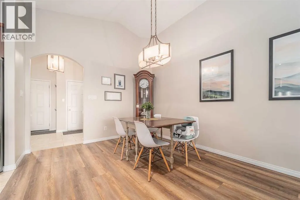 227 Mt Sundial Court W