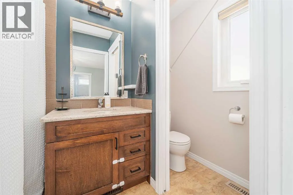 227 Mt Sundial Court W