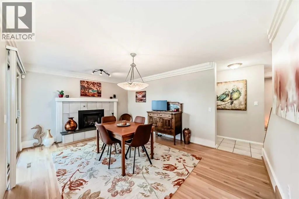 9, 35 Oakmount Court SW
