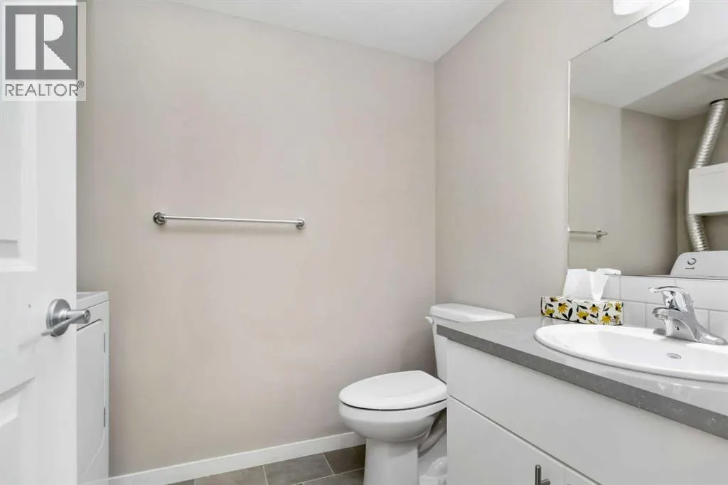 712, 201 Abasand Drive