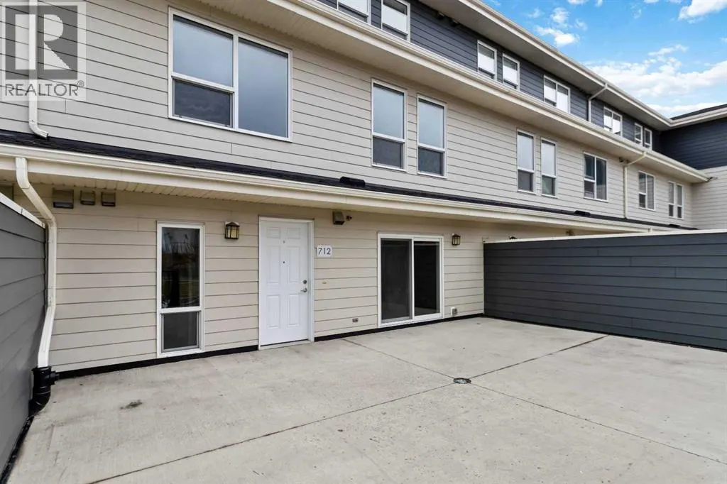 712, 201 Abasand Drive