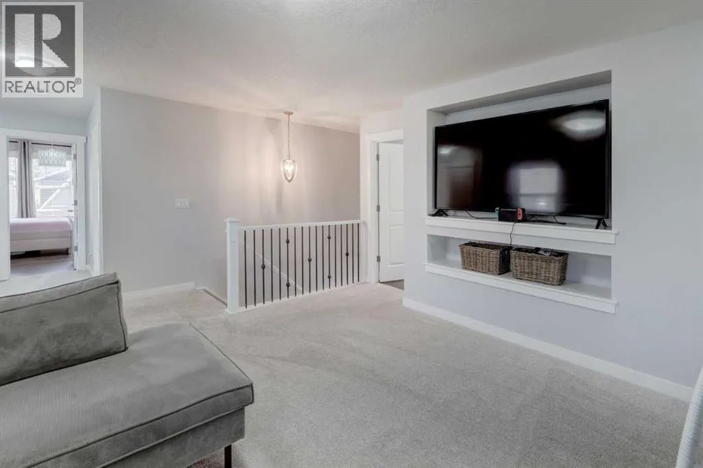 213 Kingsmere Cove SE
