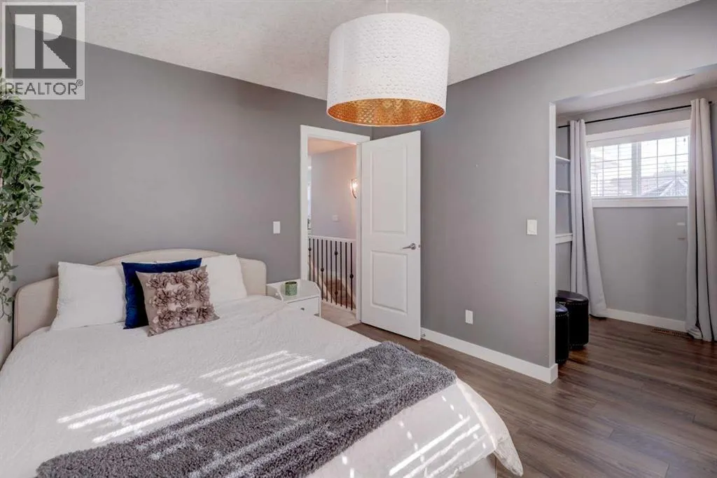 213 Kingsmere Cove SE