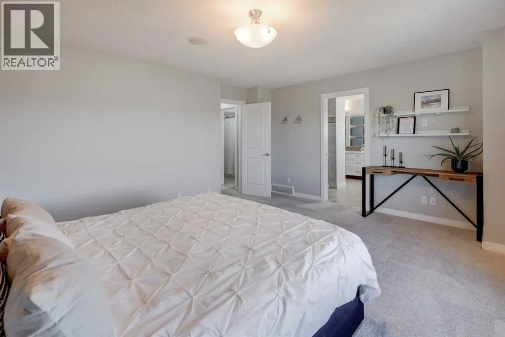 213 Kingsmere Cove SE