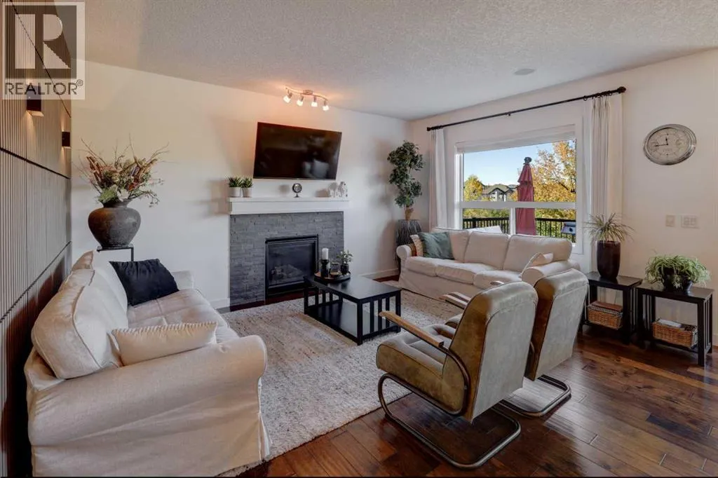 213 Kingsmere Cove SE