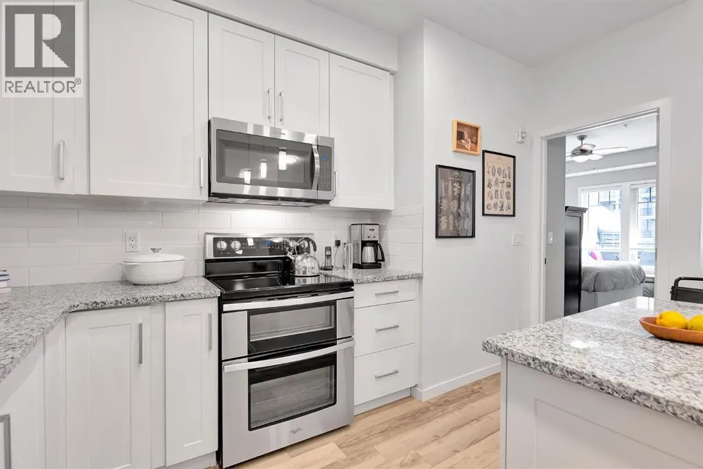 201, 20 Mahogany Mews SE