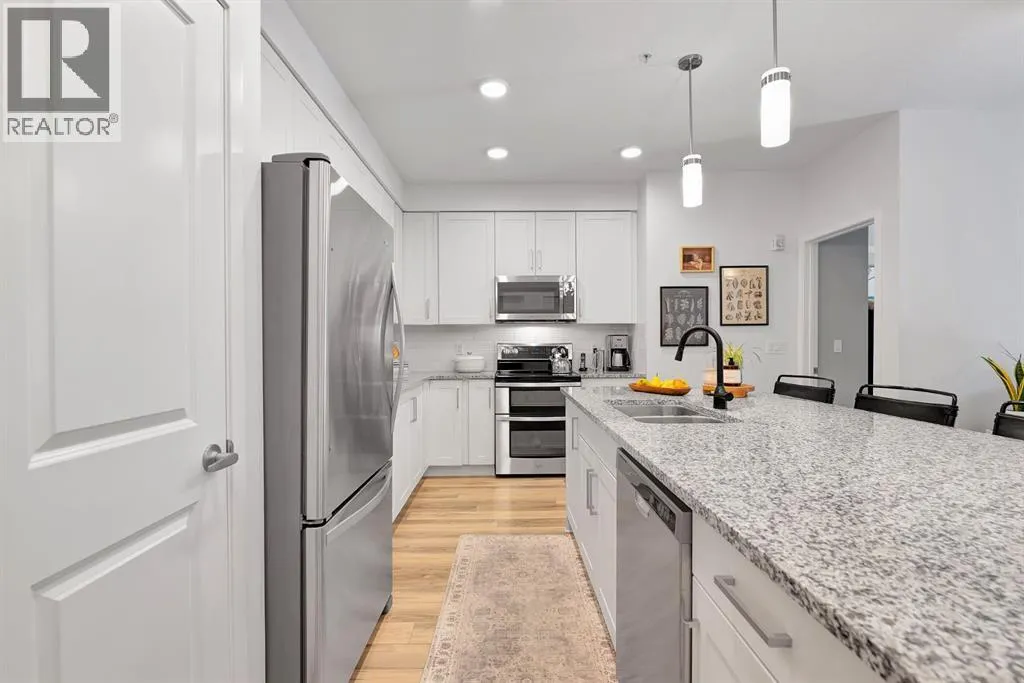 201, 20 Mahogany Mews SE