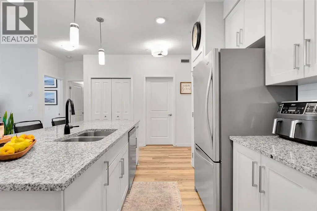 201, 20 Mahogany Mews SE