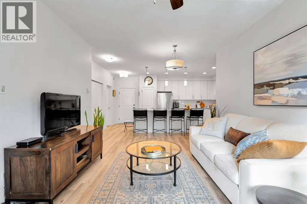 201, 20 Mahogany Mews SE