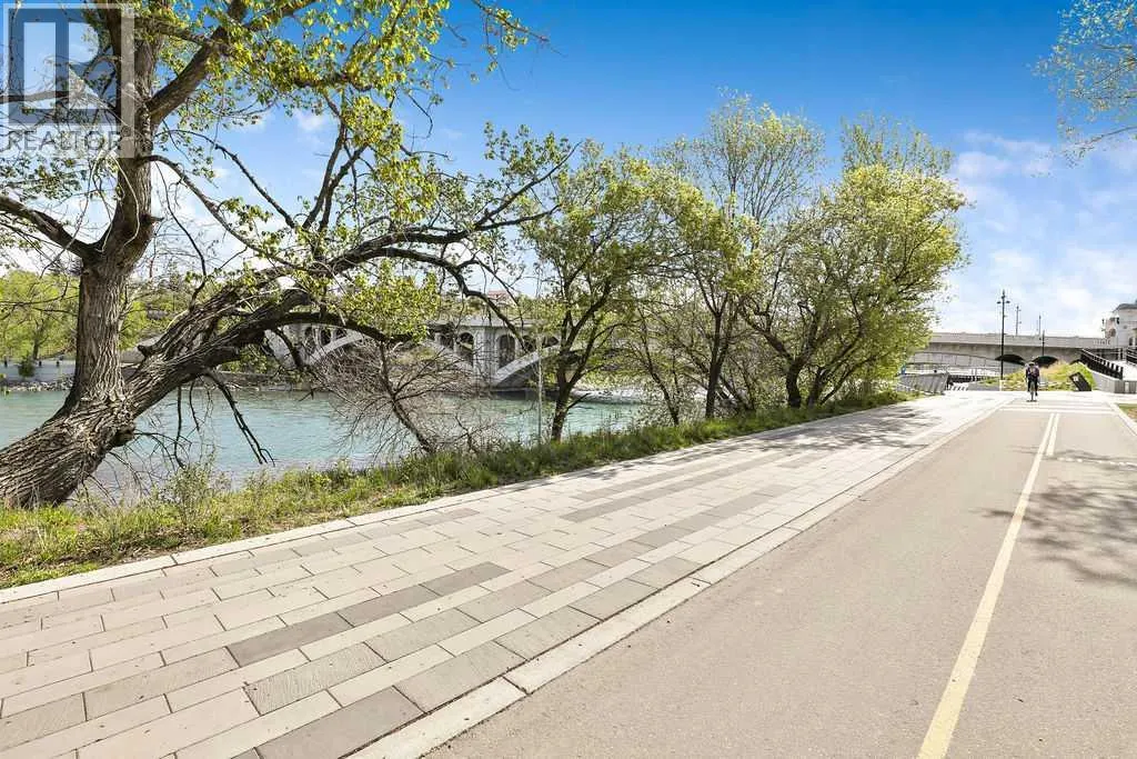 451, 222 Riverfront Avenue SW