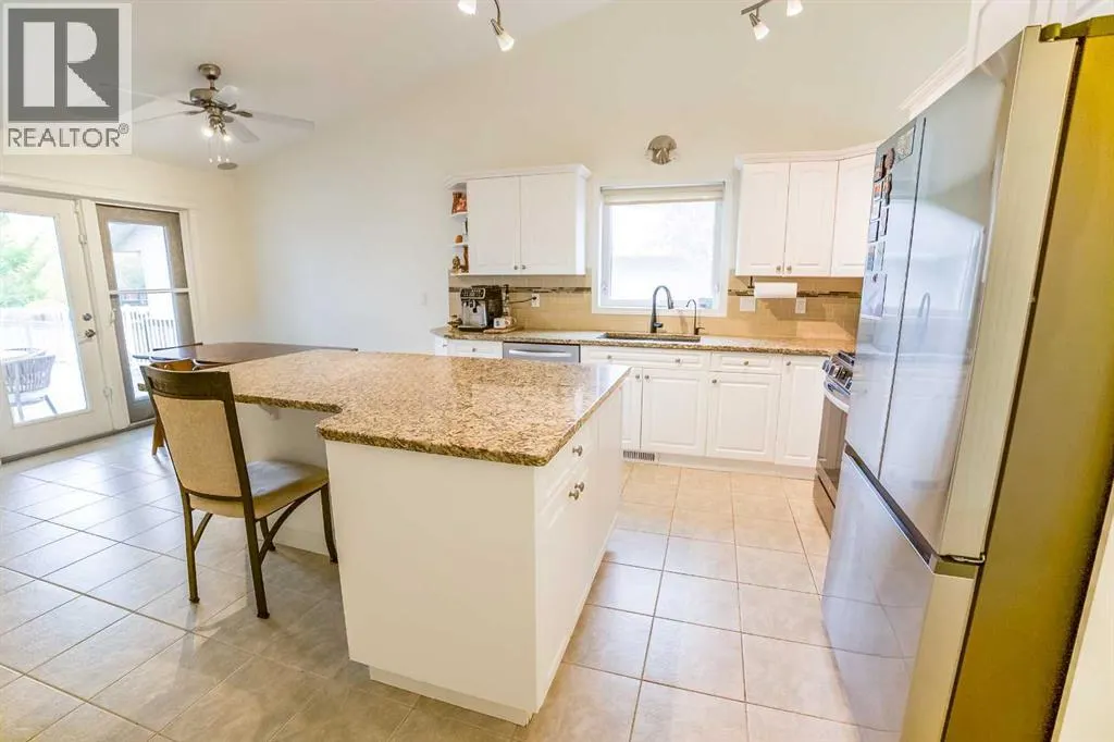 11 Falcon Ridge Drive