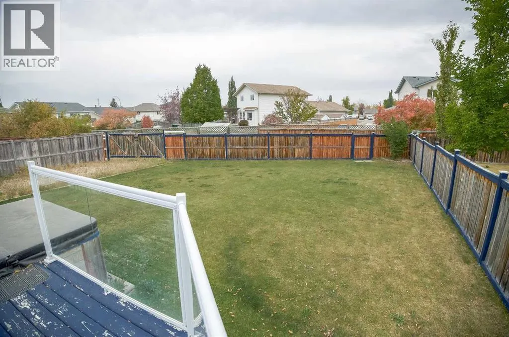 11 Falcon Ridge Drive