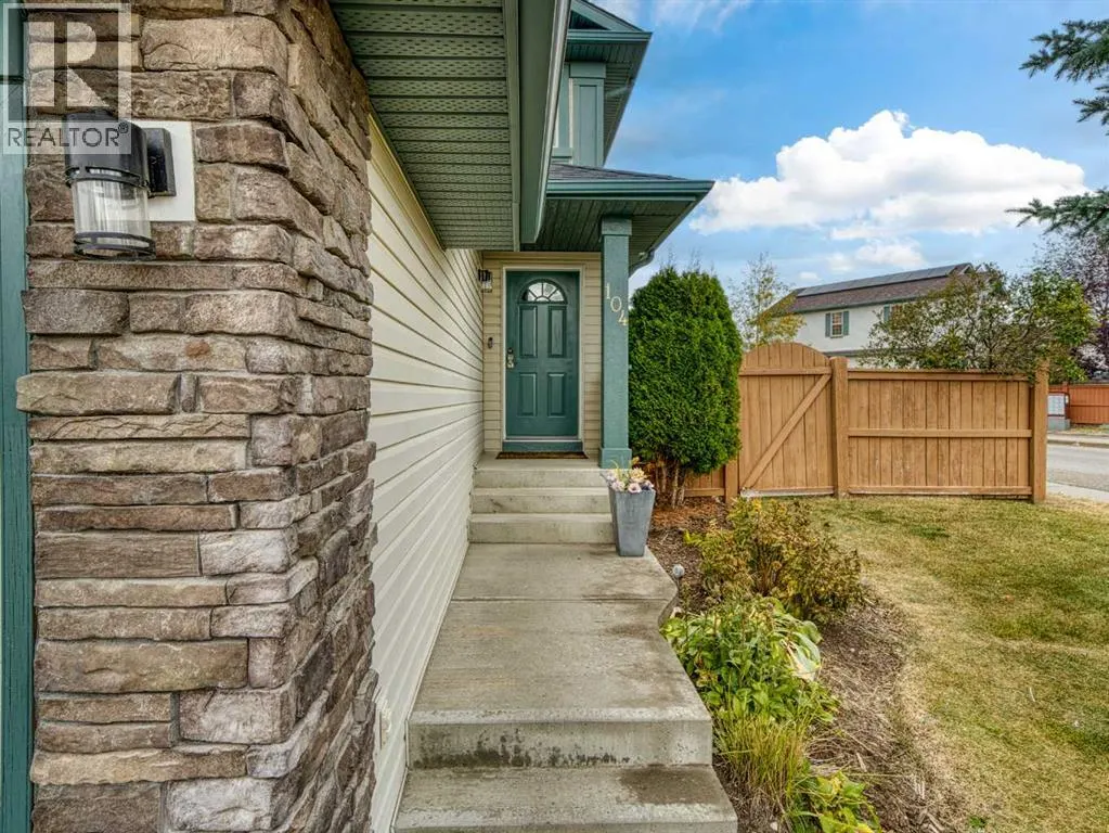 104 Rocky Ridge Heath NW