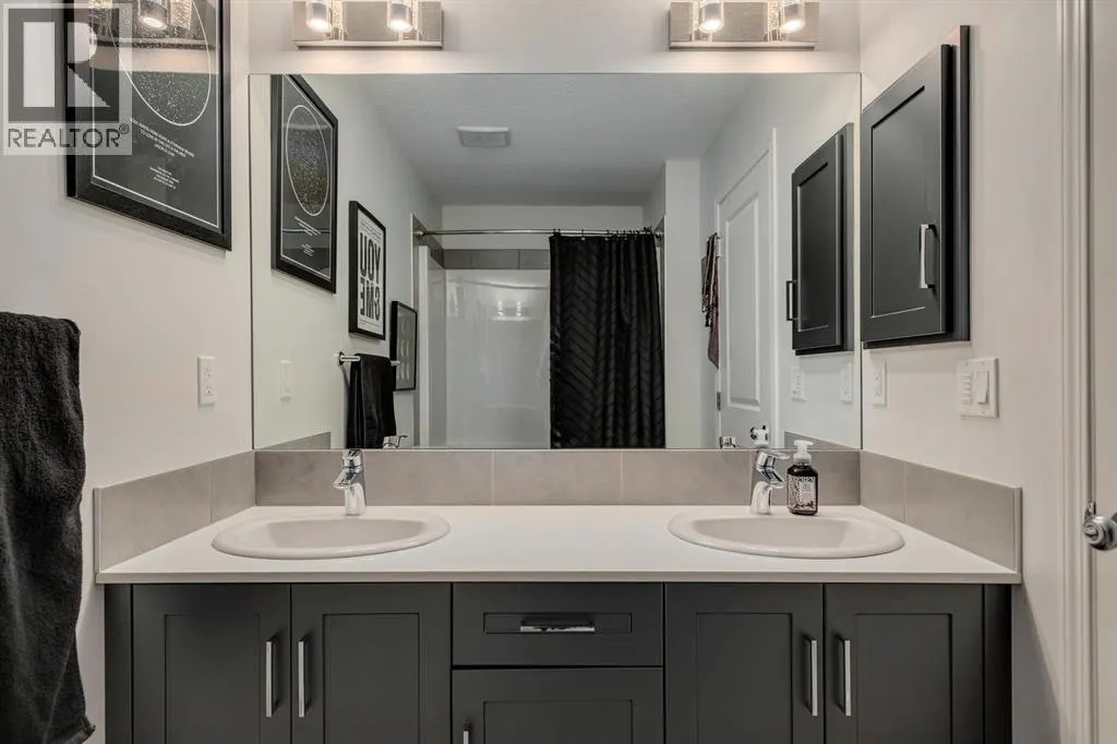 53 Seton Manor SE