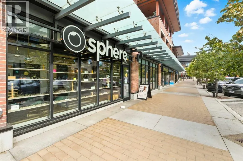 304, 122 Mahogany Centre SE