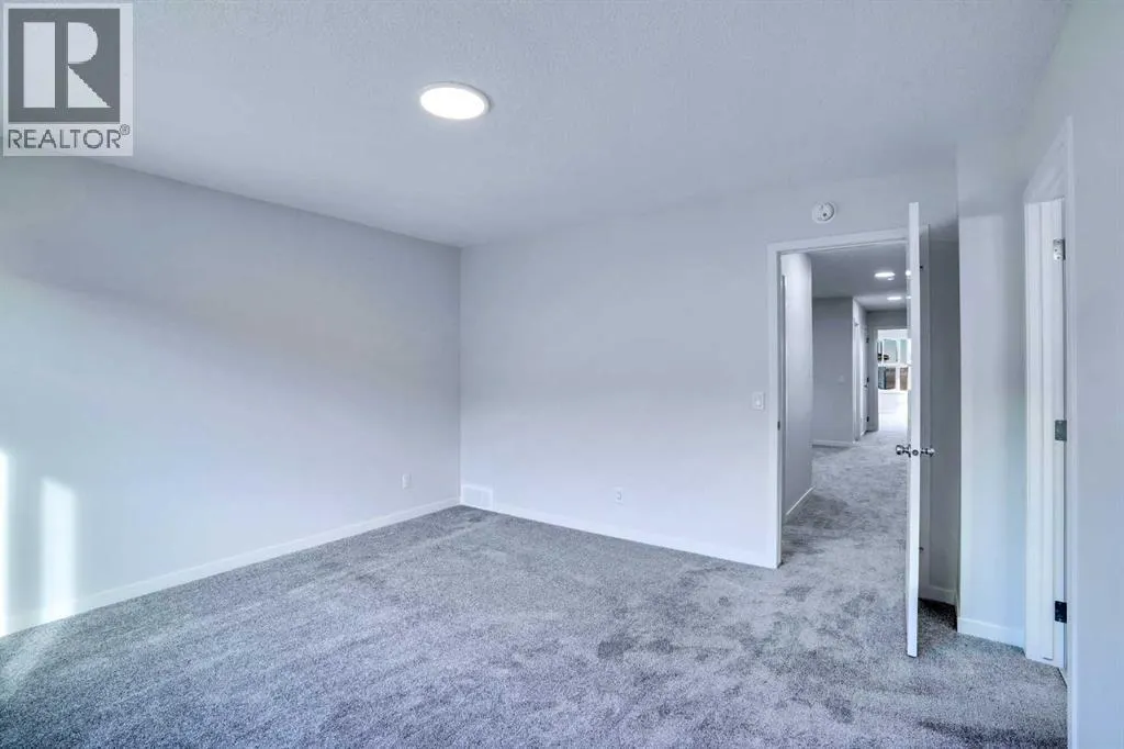 312 Edith Place NW