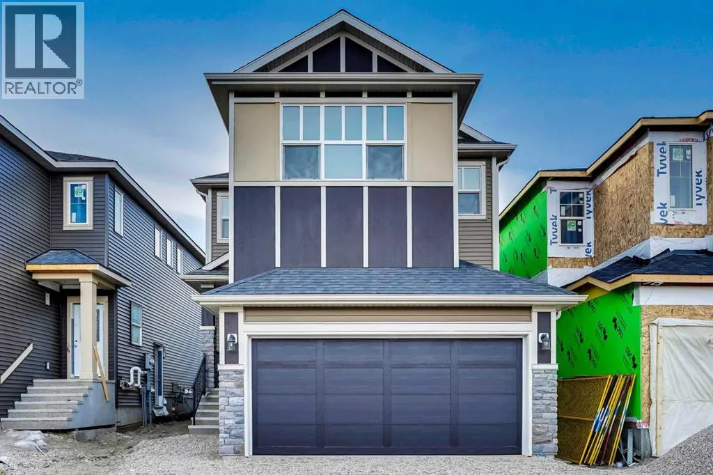 312 Edith Place NW