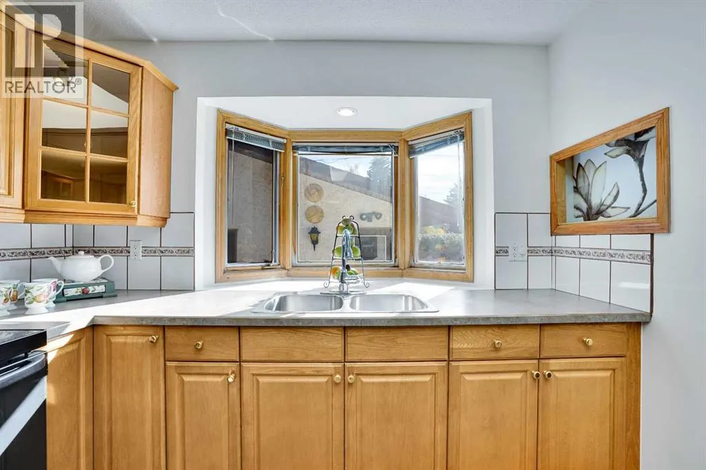 2719 Cedar Ridge Drive SW