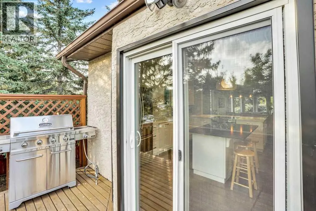229 Wood Valley Place SW