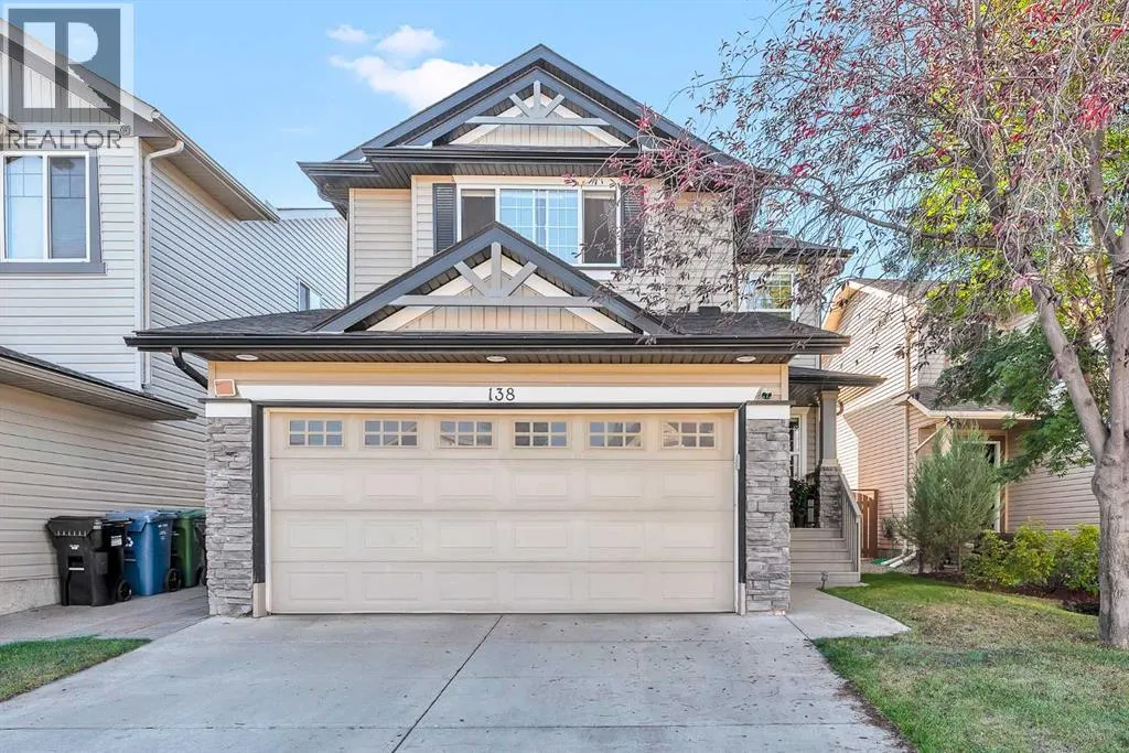 138 Panamount Gardens NW
