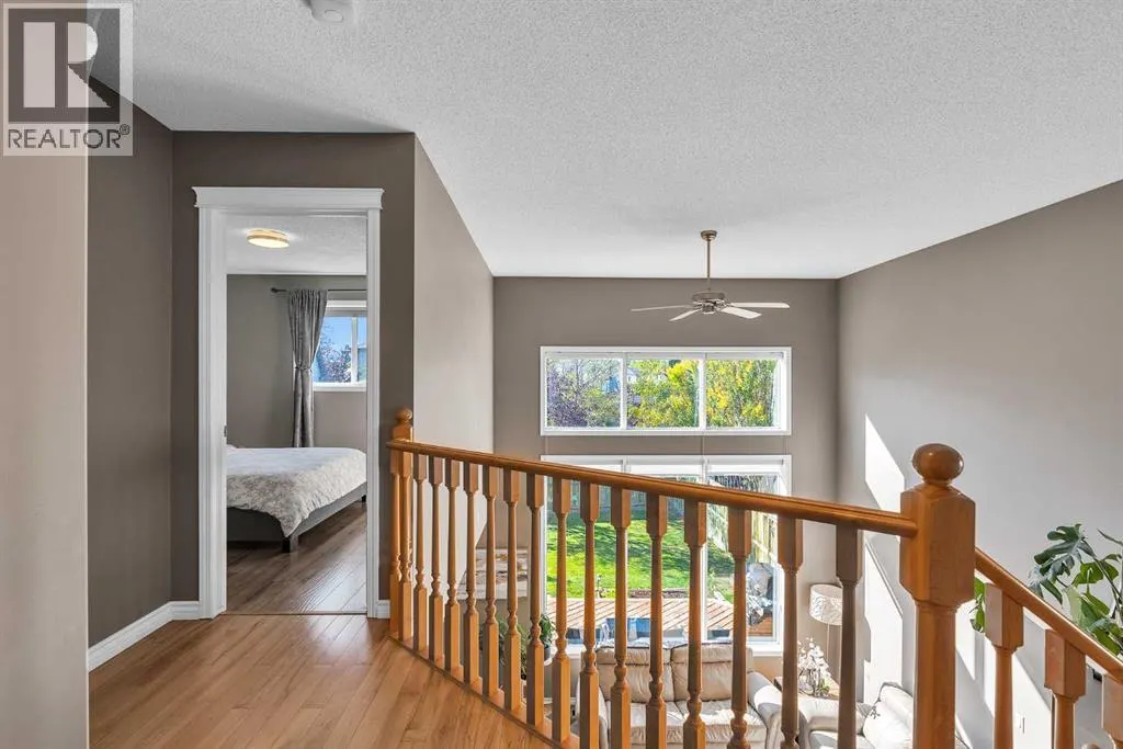 138 Panamount Gardens NW